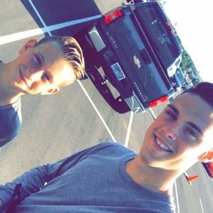 Meet your Posher, Josh